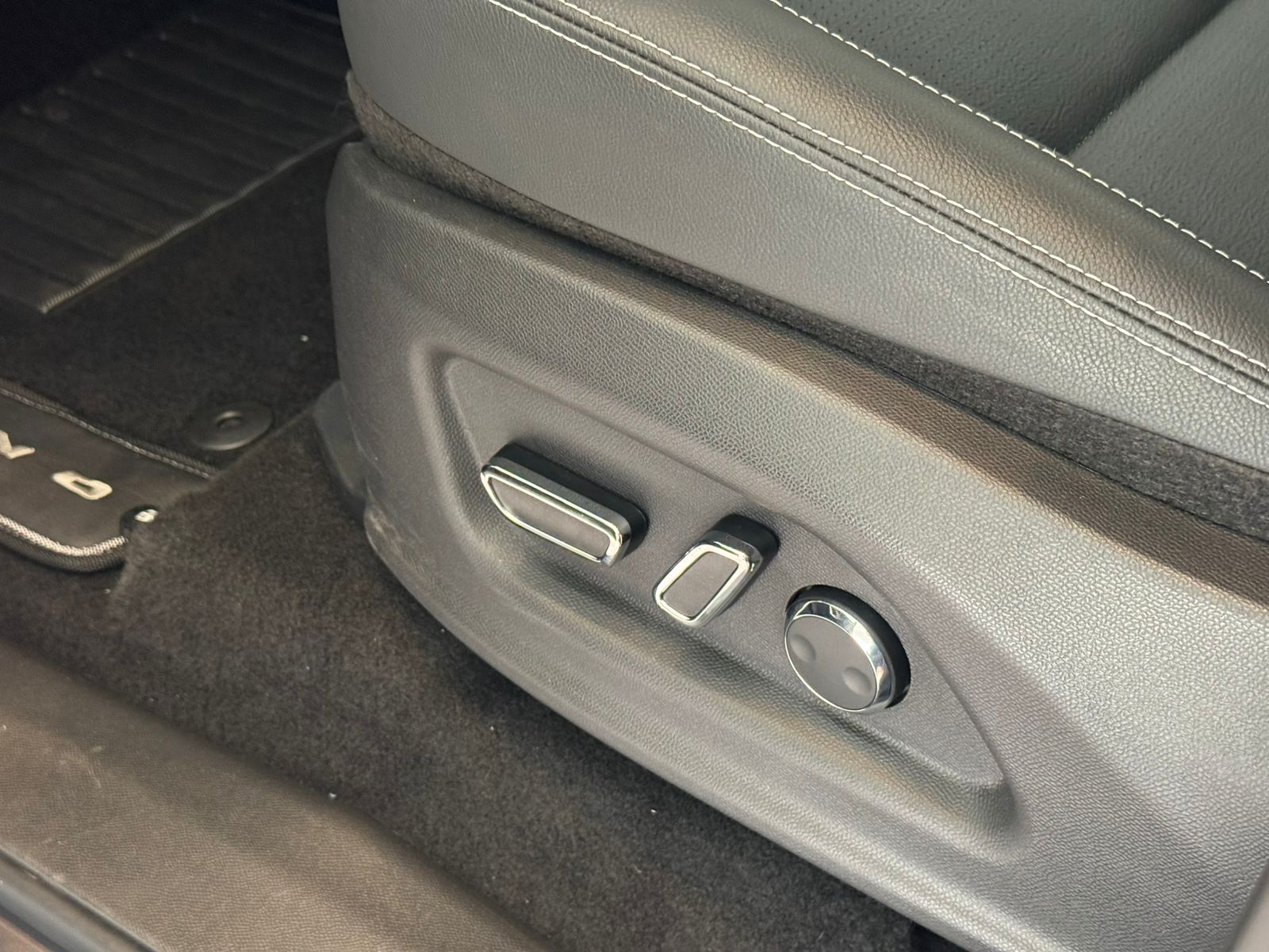 Fiat-Titano-Titano Ranch 2.2 16V 4x4 TB Diesel Aut.