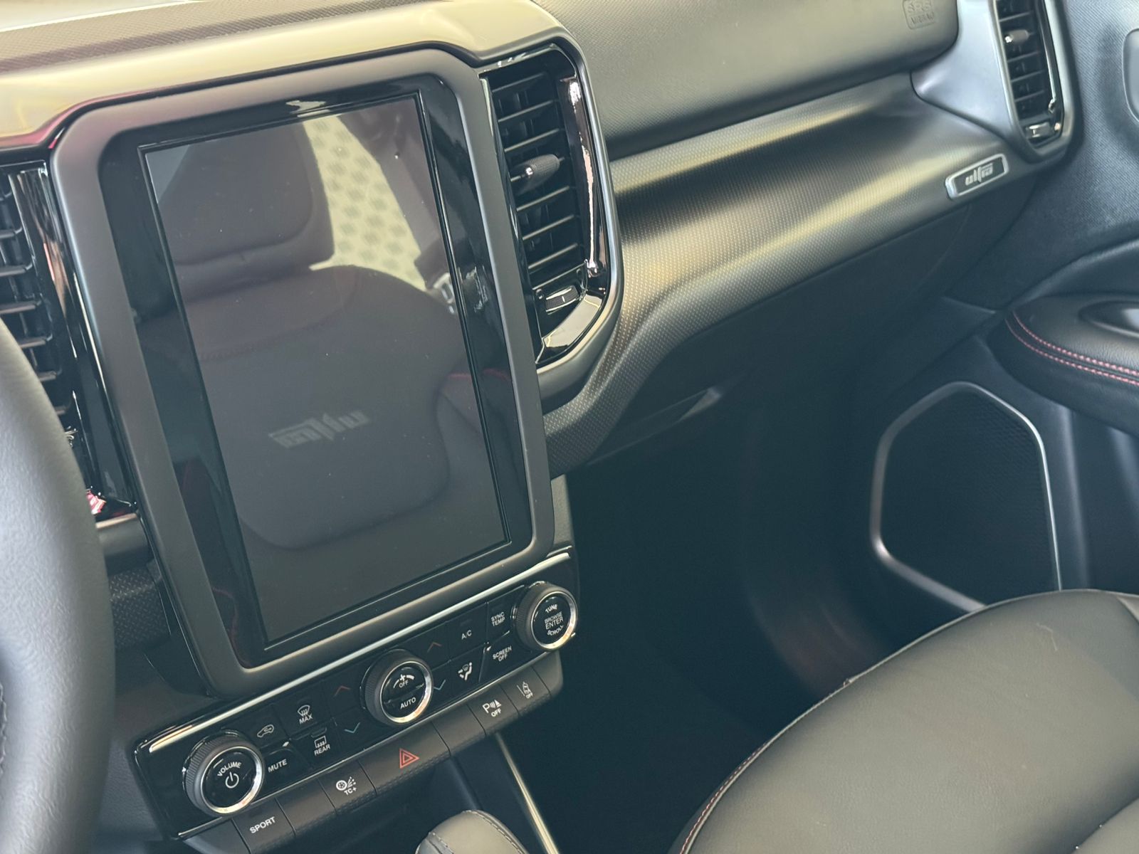 Fiat-TORO-Toro Ultra 1.3 16V 4x2 TB Flex Aut.