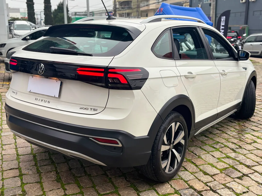 VW - Volkswagen-NIVUS-NIVUS HIGHLINE 1.0 200 TSI FLEX AUT.