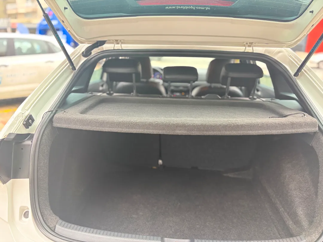 NIVUS HIGHLINE 1.0 200 TSI FLEX AUT.