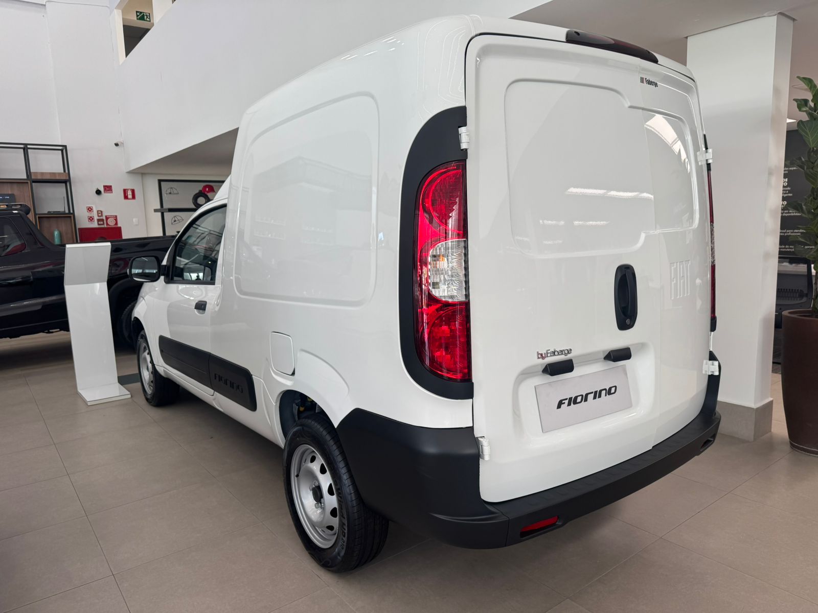 Fiat-FIORINO-Fiorino Endurance 1.3 Flex 8V 2p