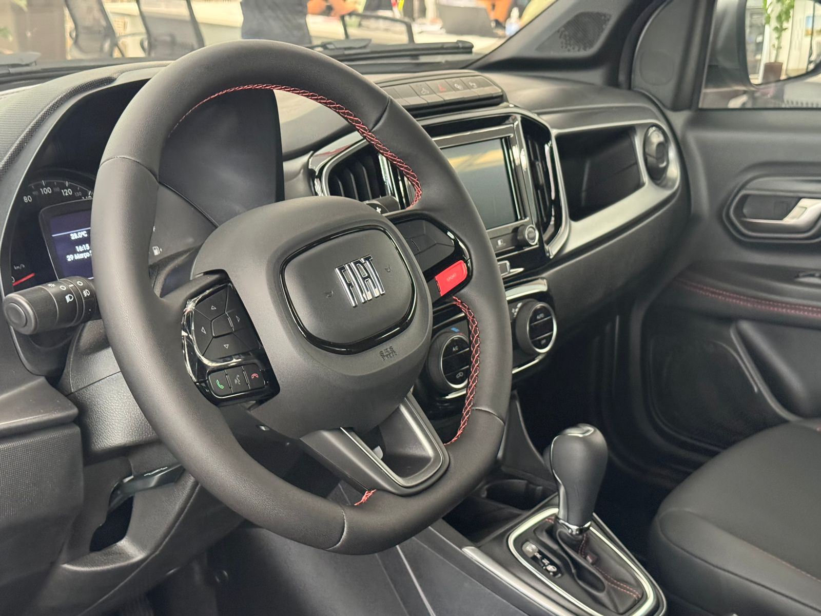 Fiat-STRADA-Strada Ultra 1.0 Flex Turbo CD Aut.