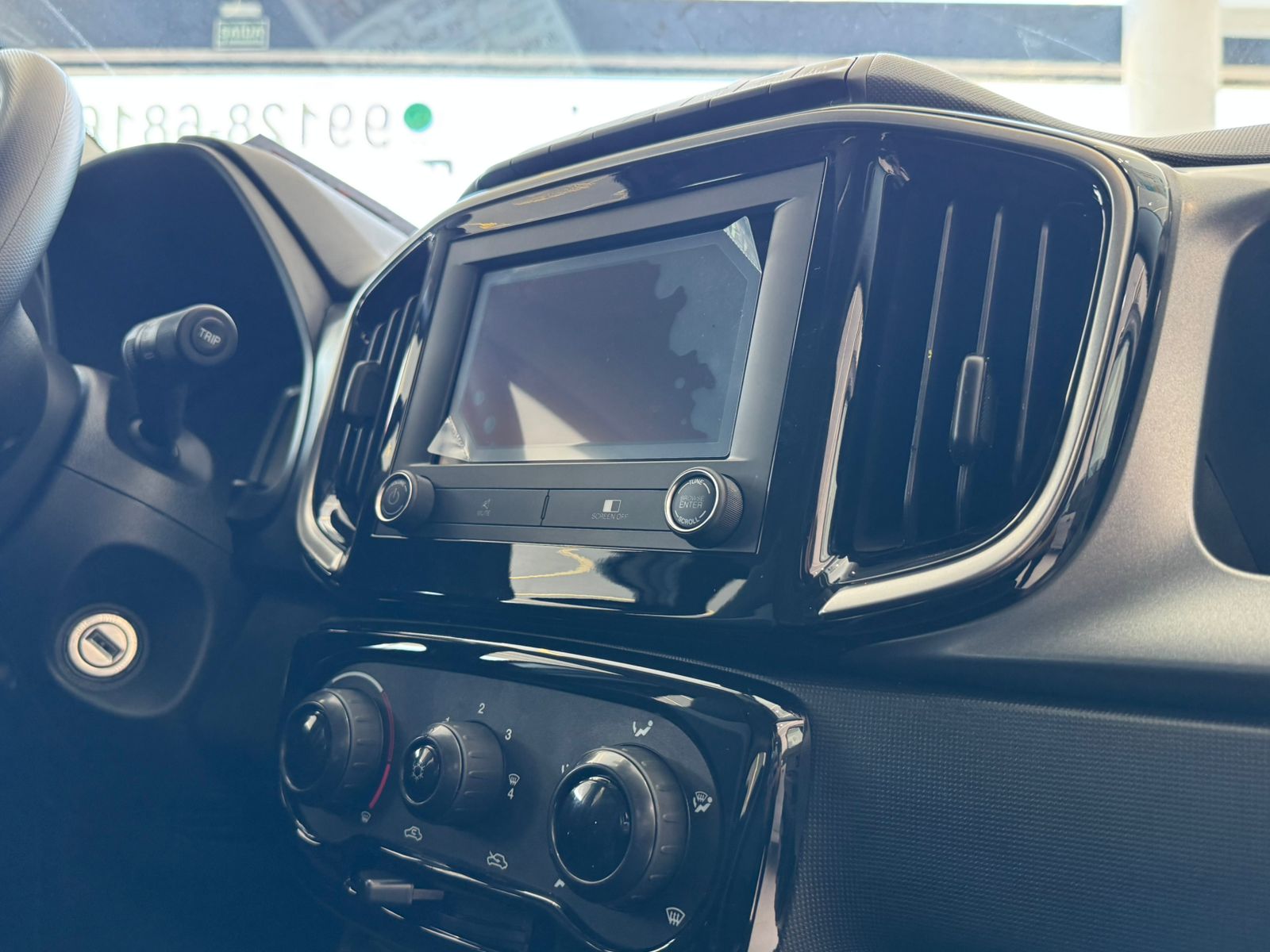Fiat-MOBI-MOBI TREKKING 1.0 MT