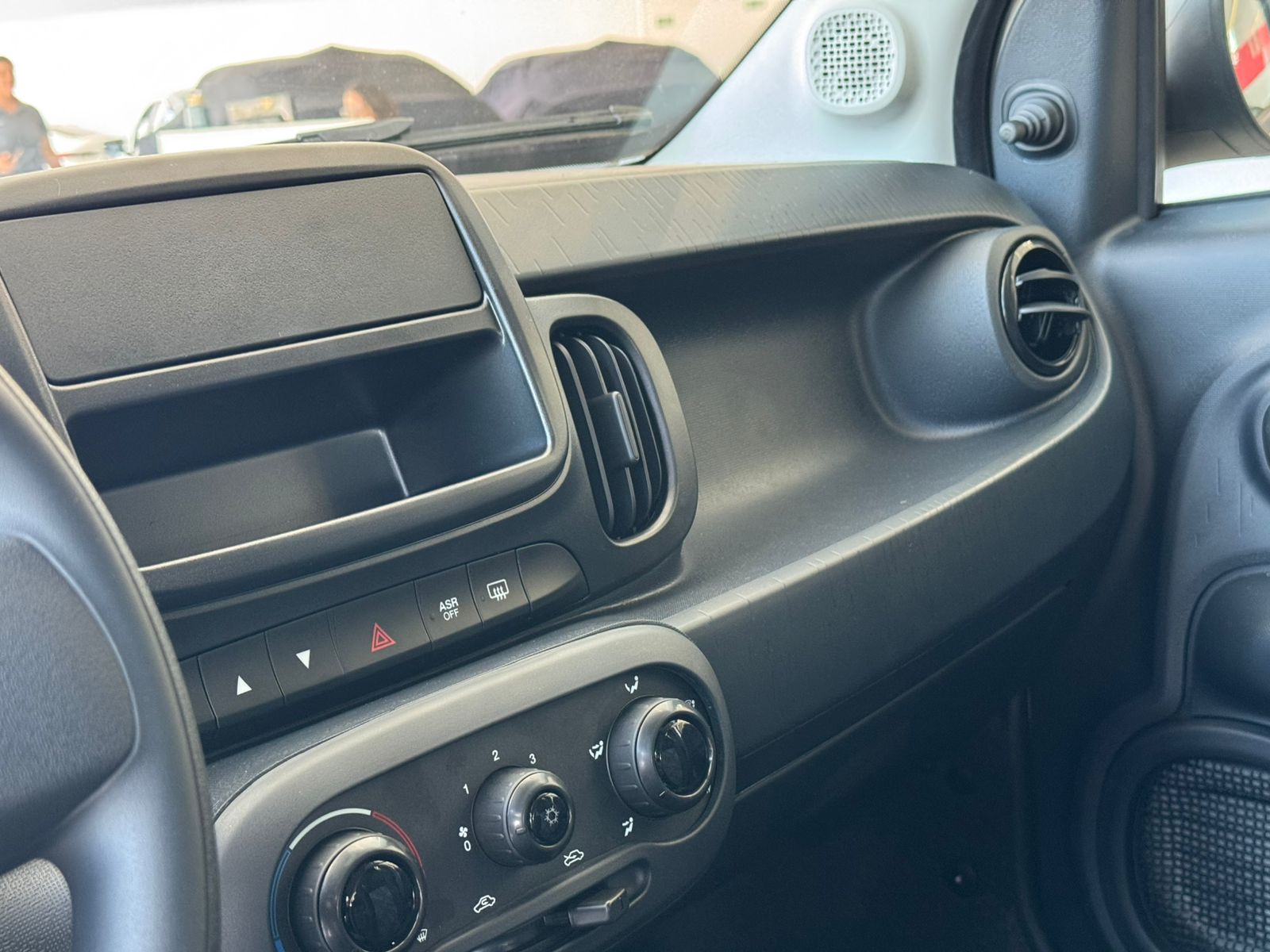 Fiat-MOBI-FIAT/ MOBI LIKE