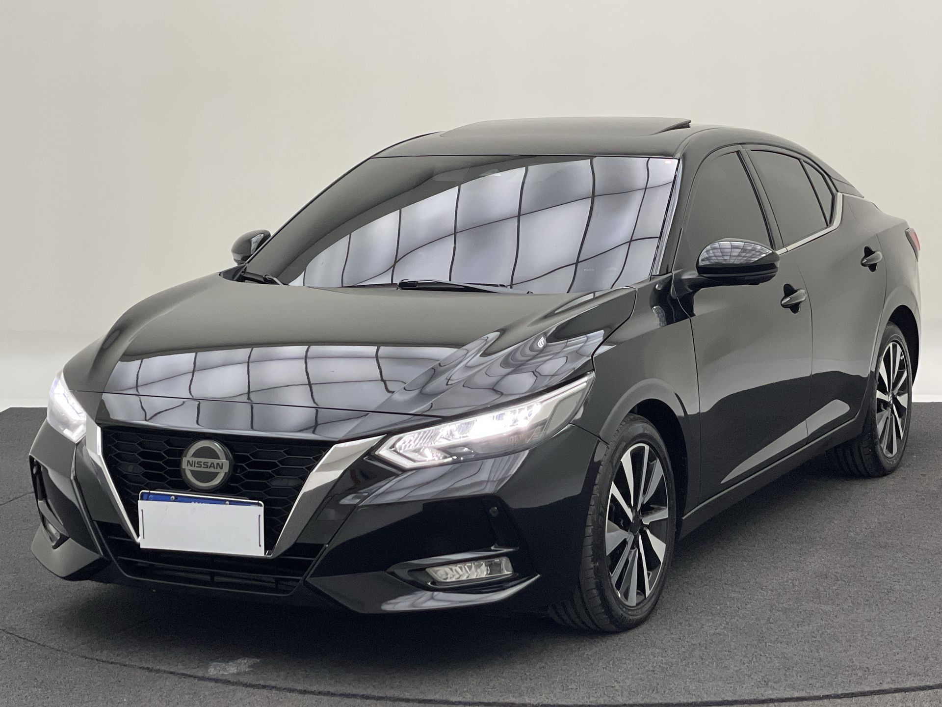 Sentra Exclusive 2.0 16V Aut.
