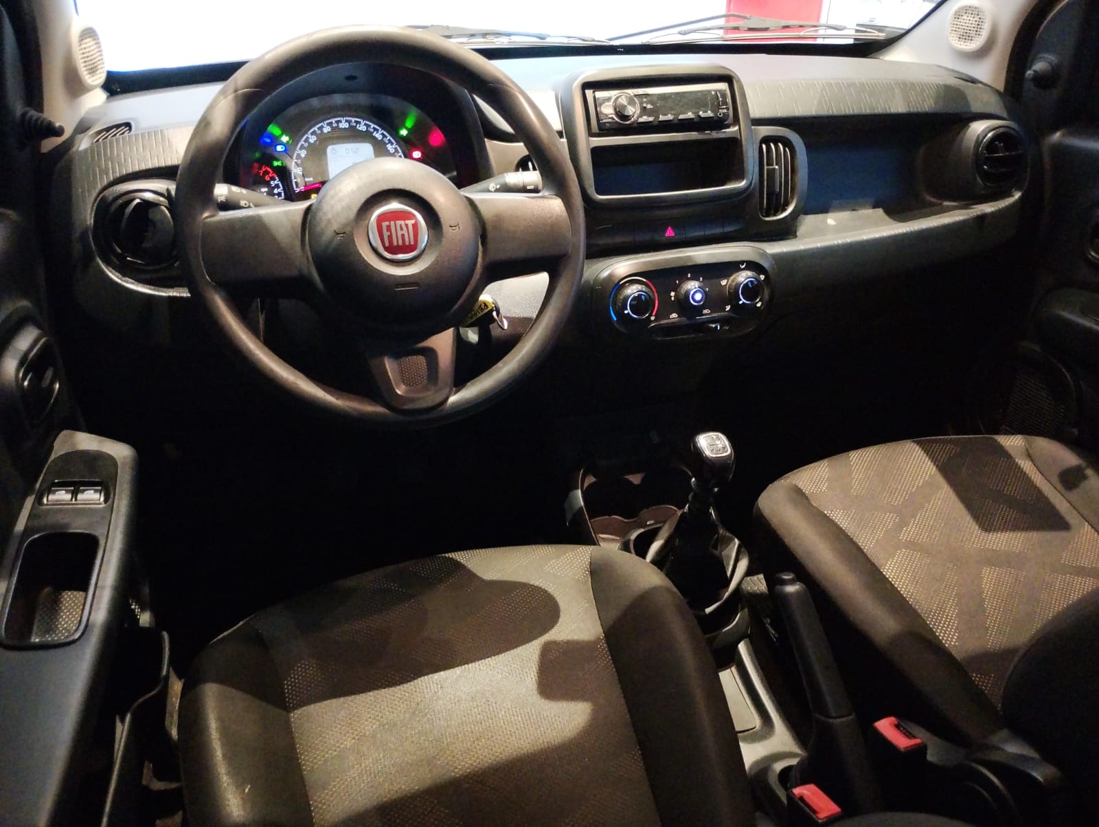 Fiat-MOBI-MOBI 1.0 8V EVO FLEX LIKE MANUAL