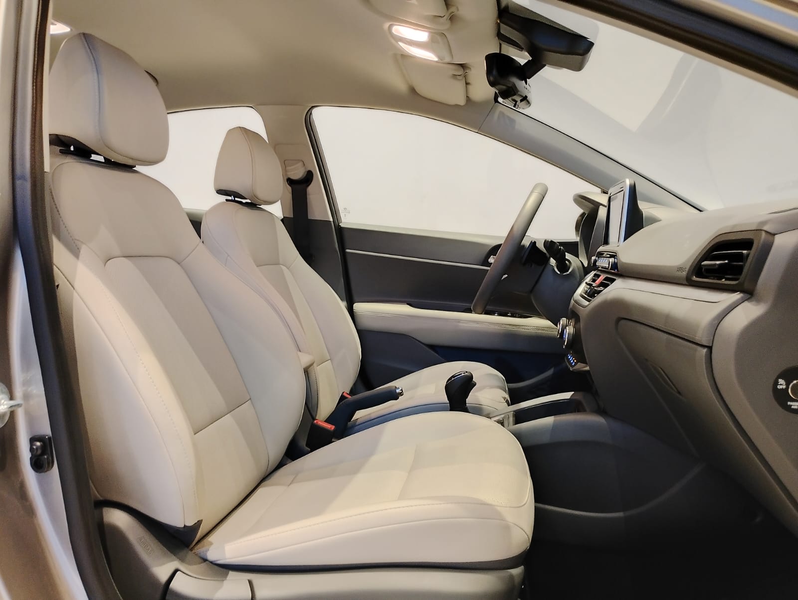 Hyundai-HB20S-NEW HB20S 1.0 TGDI AT PLATINUM