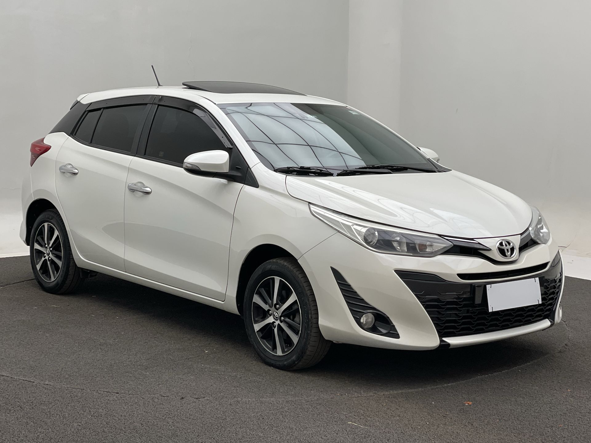 Toyota-YARIS-YARIS XLS Sedan 1.5 Flex 16V 4p Aut.