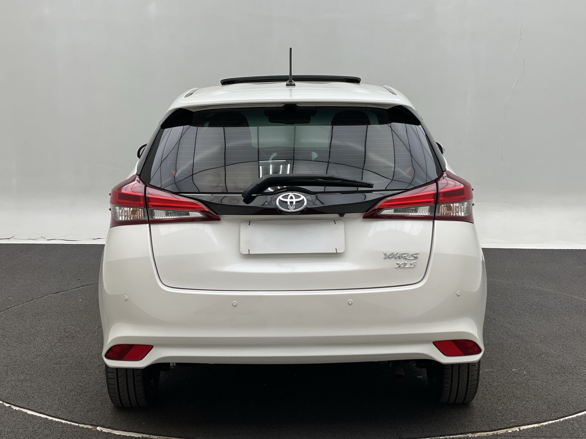 Toyota-YARIS-YARIS XLS Sedan 1.5 Flex 16V 4p Aut.