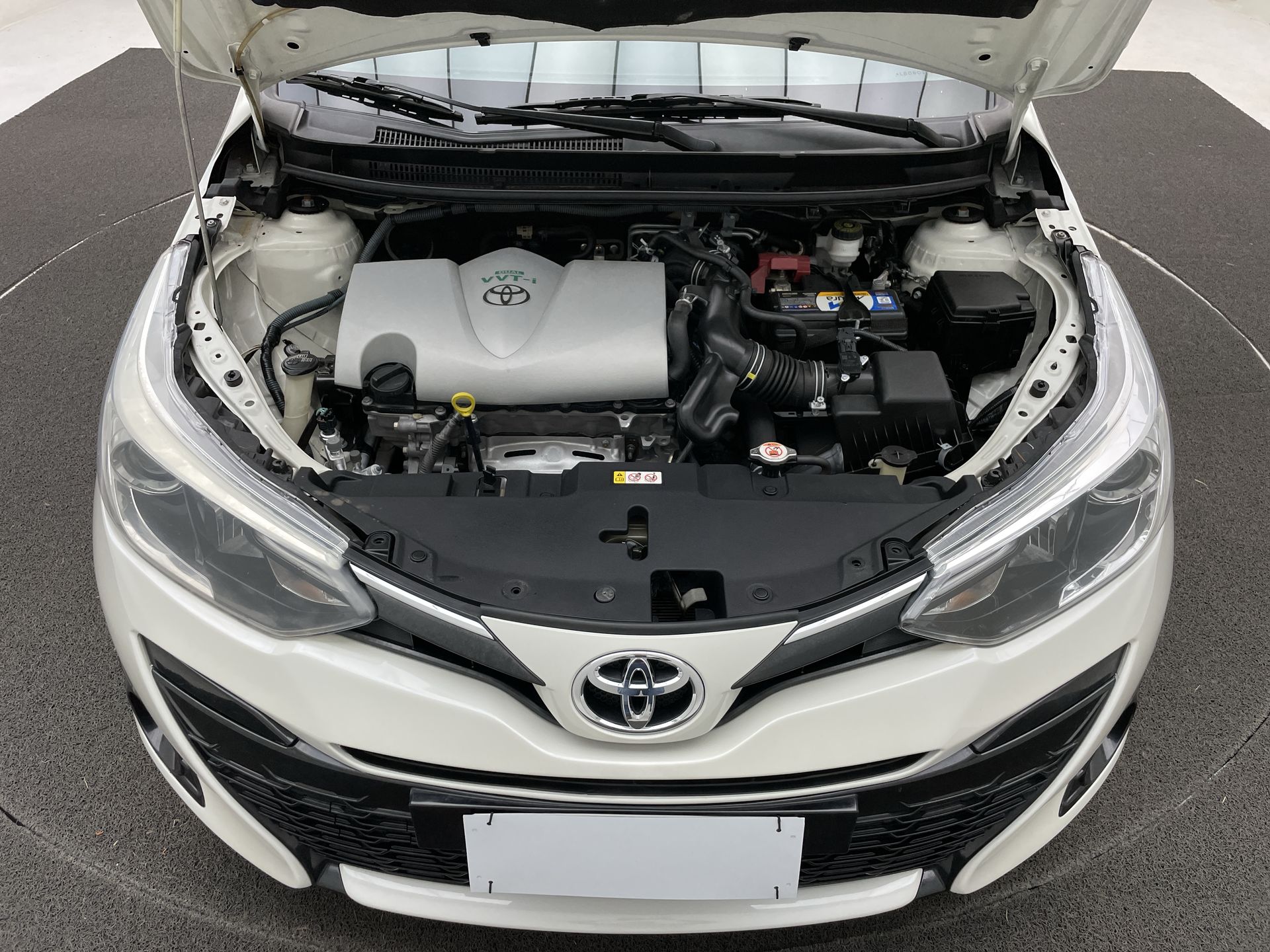 YARIS XLS Sedan 1.5 Flex 16V 4p Aut.