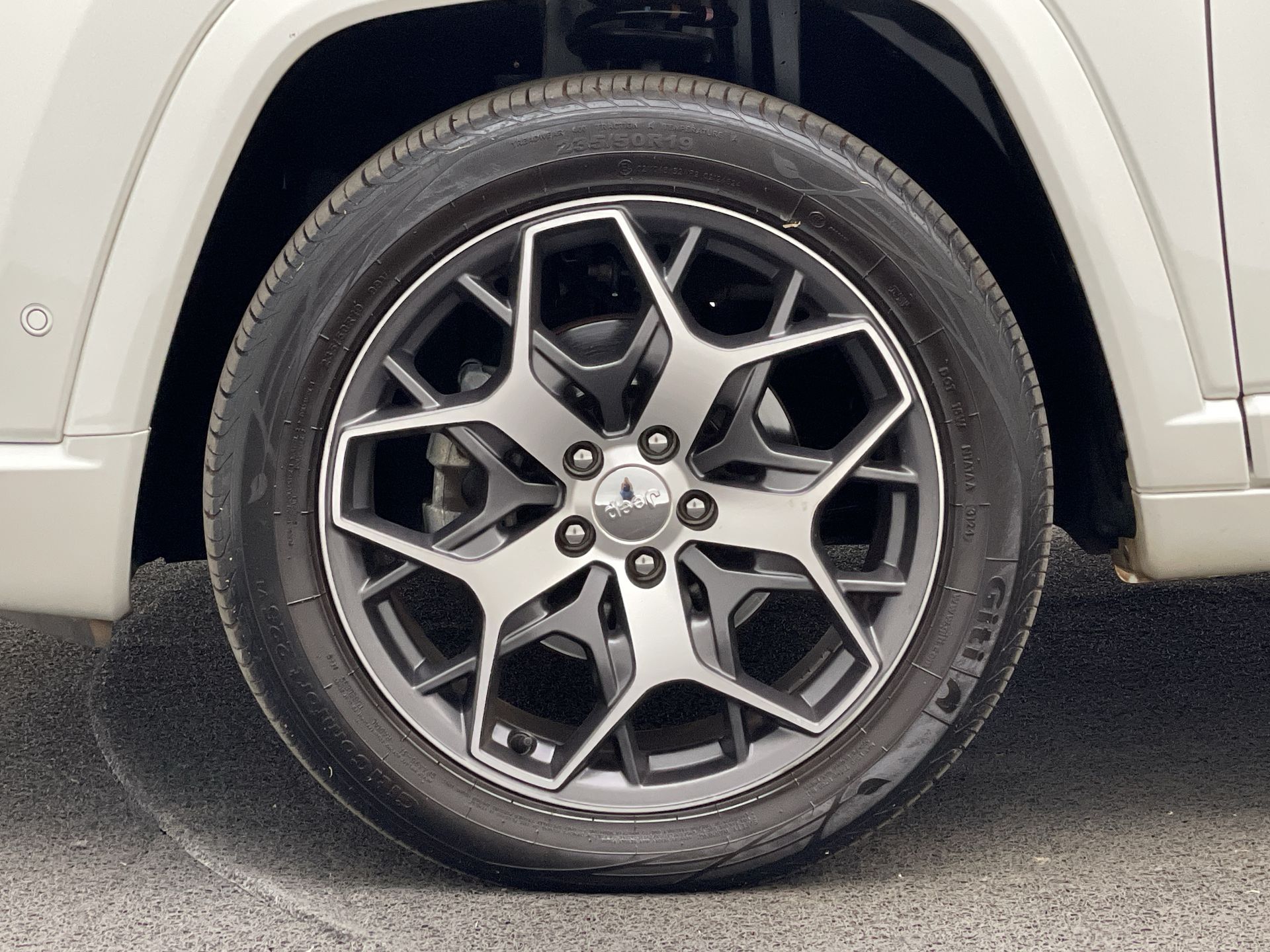 Jeep-COMMANDER-Commander Overland T270 1.3 TB Flex Aut.