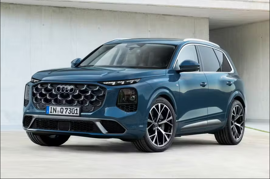 Novo Audi Q7 tem faróis que projetam avisos no chão e motor V8 de 600 cv