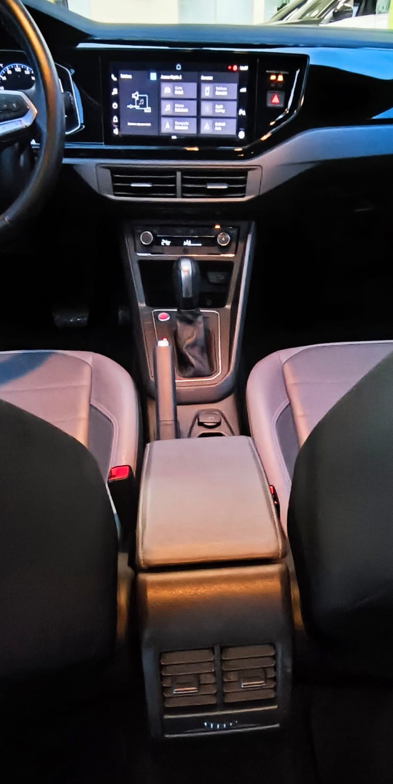 Volkswagen-Nivus-Nivus Highline 1.0 200 TSI Flex Aut.
