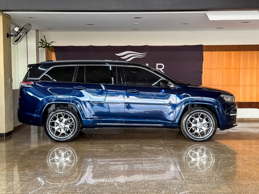 Jeep-COMMANDER-1.3 T270 TURBO FLEX OVERLAND AT6