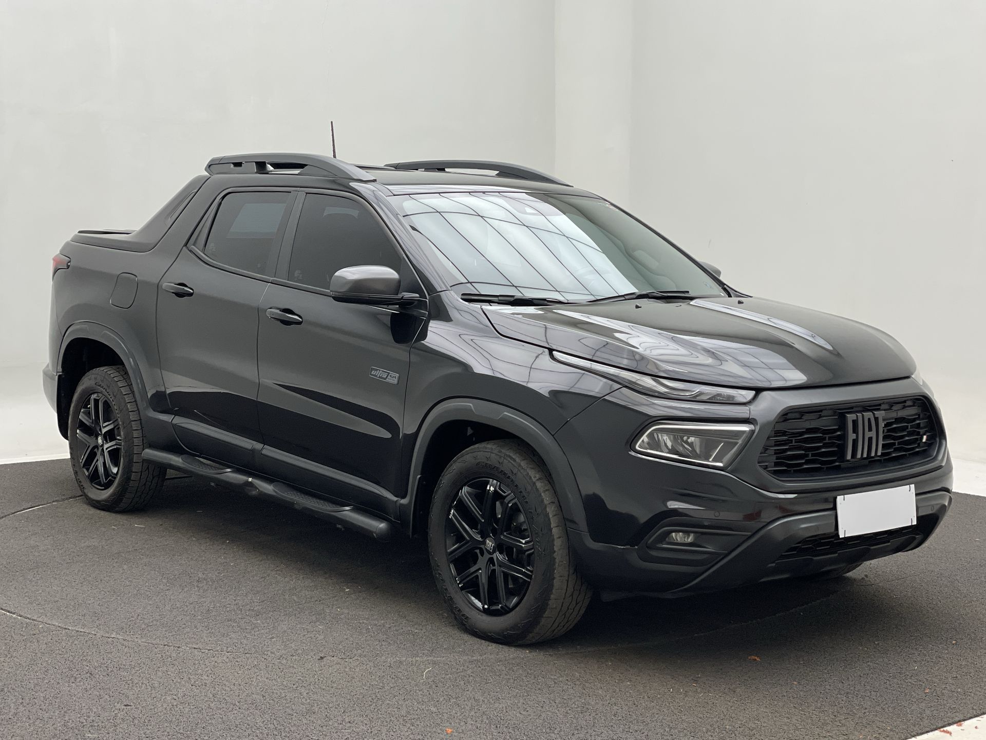 Fiat-TORO-Toro Ultra 2.0 16V 4x4 TB Diesel Aut.
