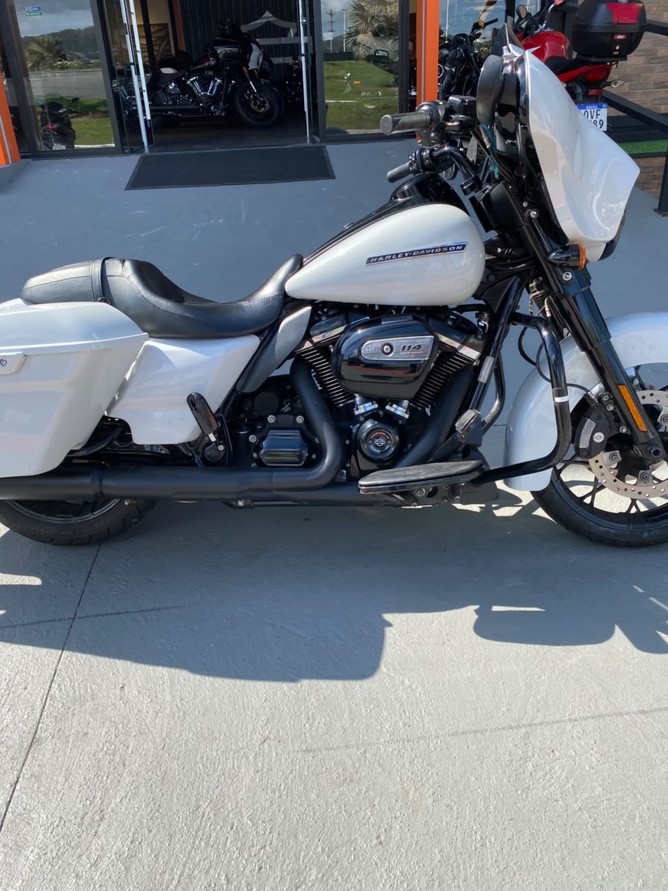 STREET GLIDE FLHX