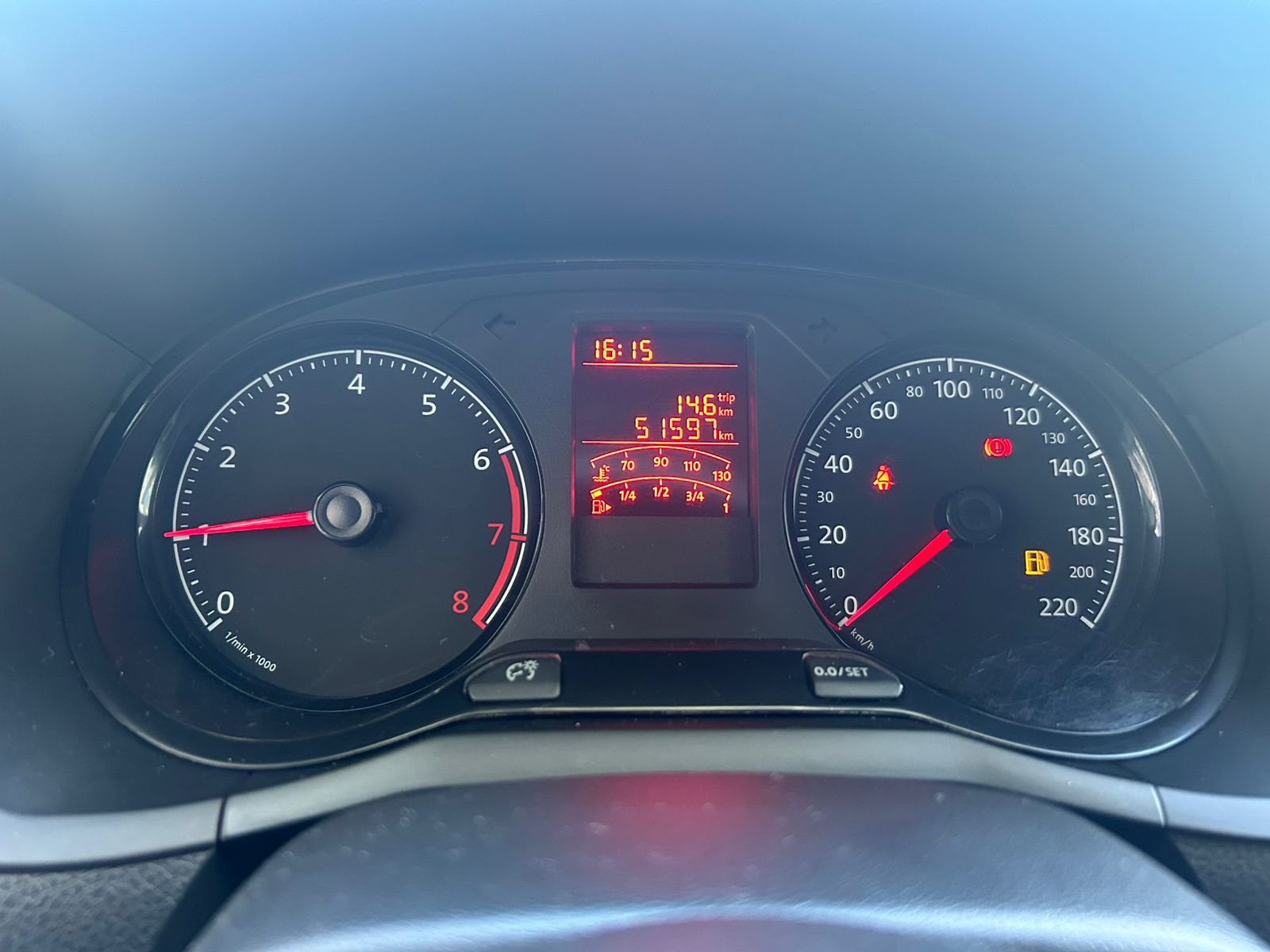 Volkswagen-VOYAGE-VOYAGE 1.0 Flex 12V 4p
