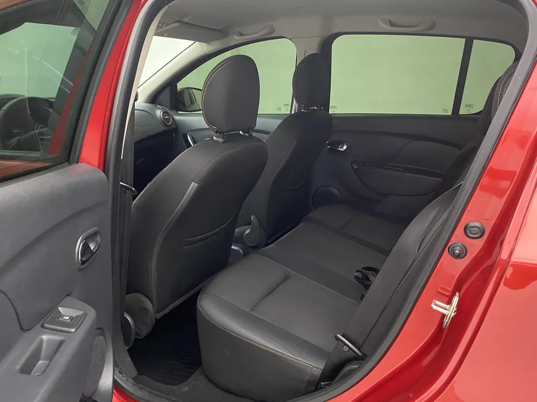 Renault-SANDERO-SANDERO STEPWAY Hi-Power 1.6 8V 5p