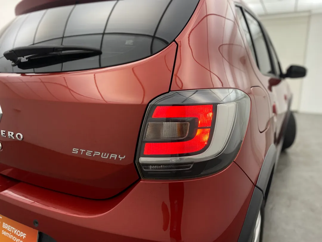 Renault-SANDERO-SANDERO STEPWAY Hi-Power 1.6 8V 5p