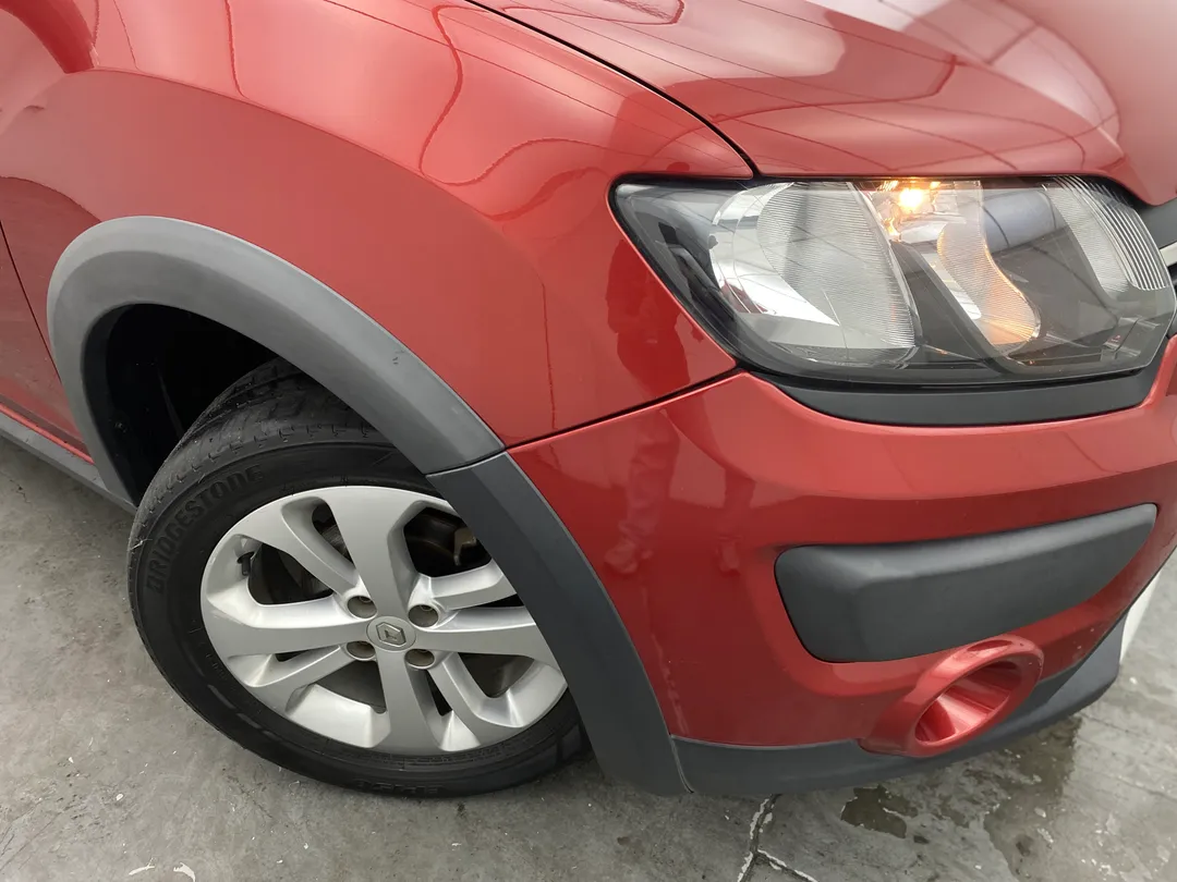 Renault-SANDERO-SANDERO STEPWAY Hi-Power 1.6 8V 5p