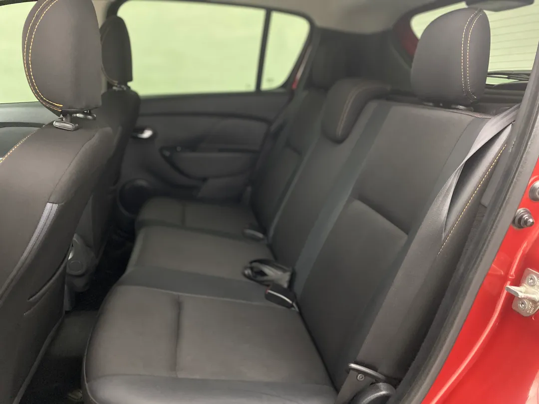 Renault-SANDERO-SANDERO STEPWAY Hi-Power 1.6 8V 5p
