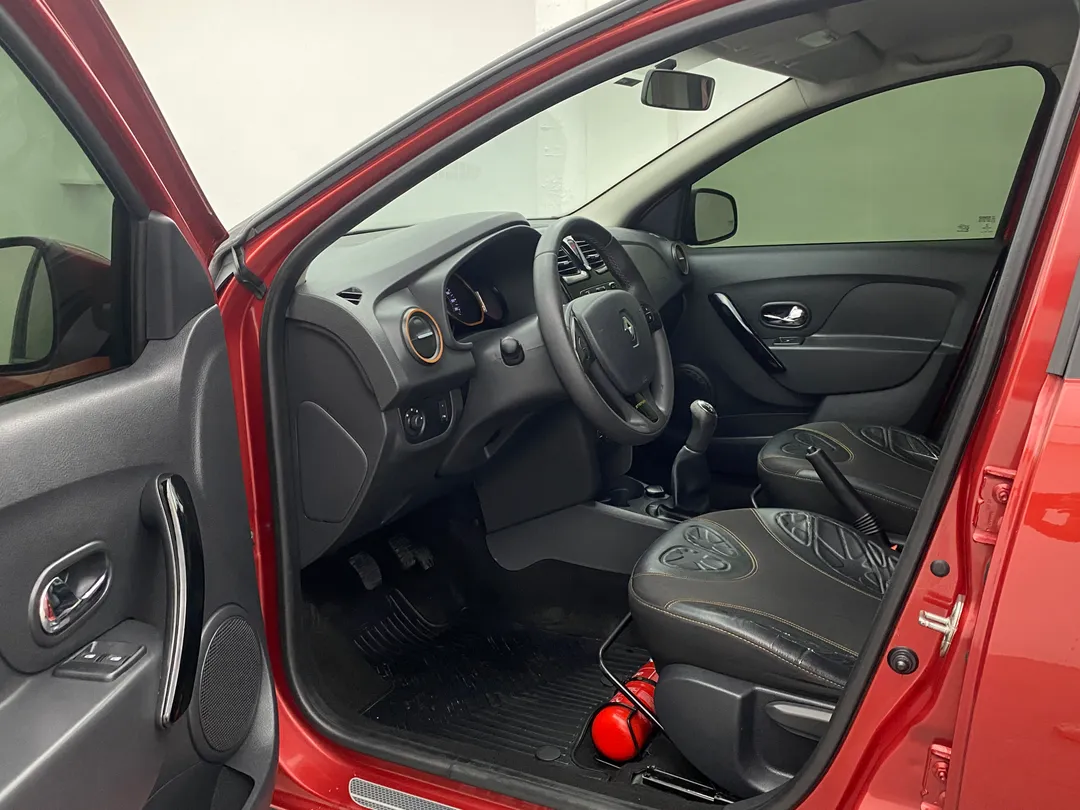 Renault-SANDERO-SANDERO STEPWAY Hi-Power 1.6 8V 5p