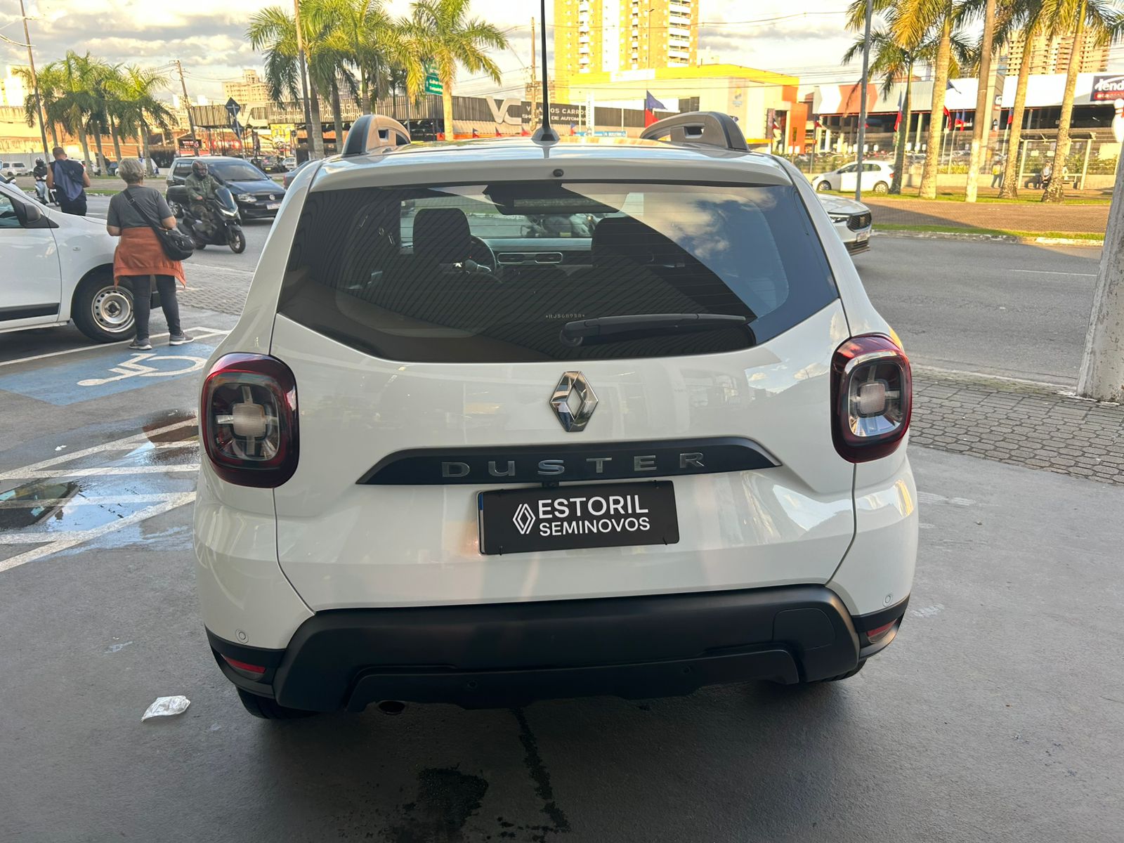 Renault-DUSTER-DUSTER INTENSE 16