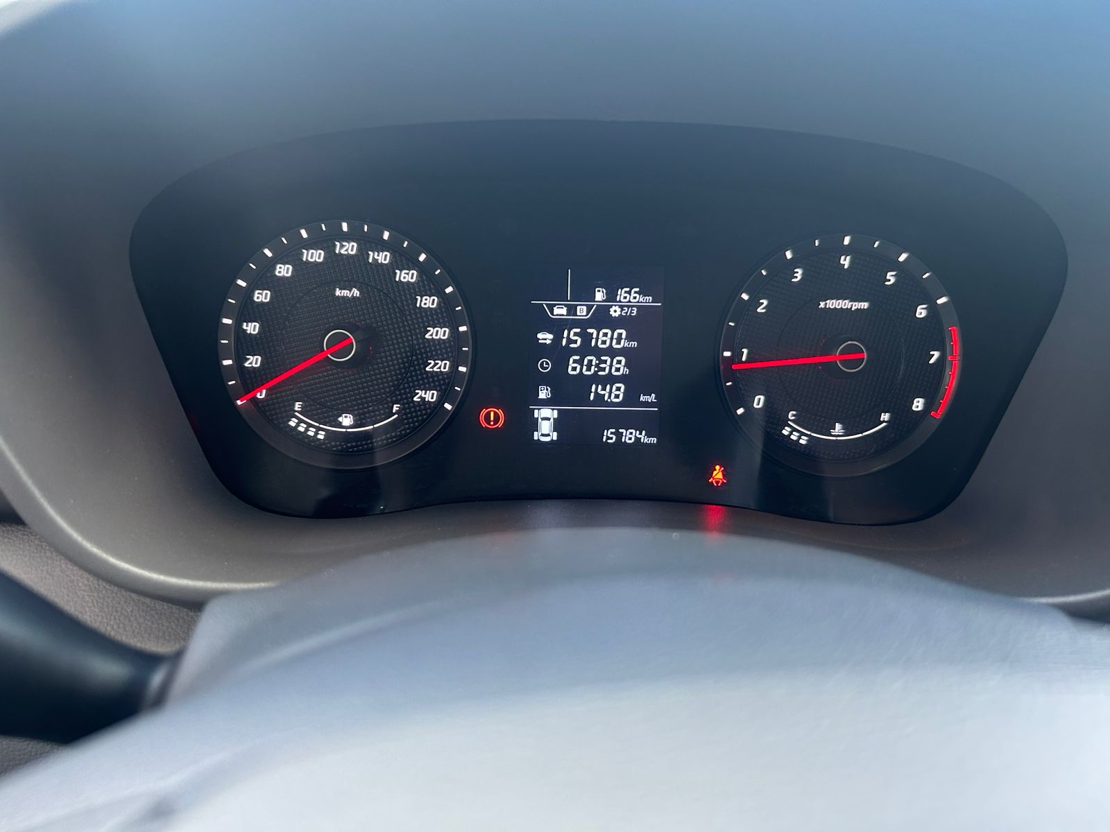 Hyundai-HB20S-HB20S Comfort Plus 1.0 Flex 12V Mec.