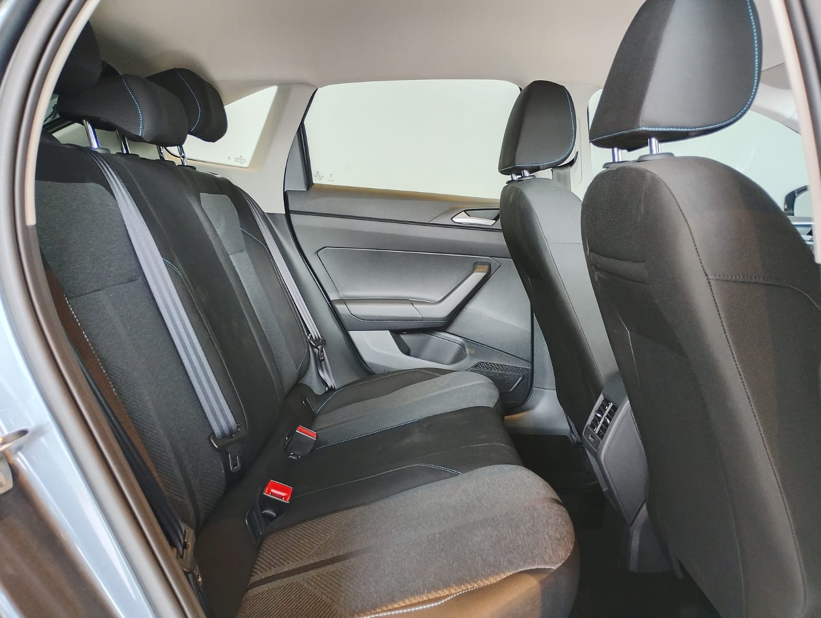 Volkswagen-Nivus-Nivus Comfortline 1.0 200 TSI Flex Aut.