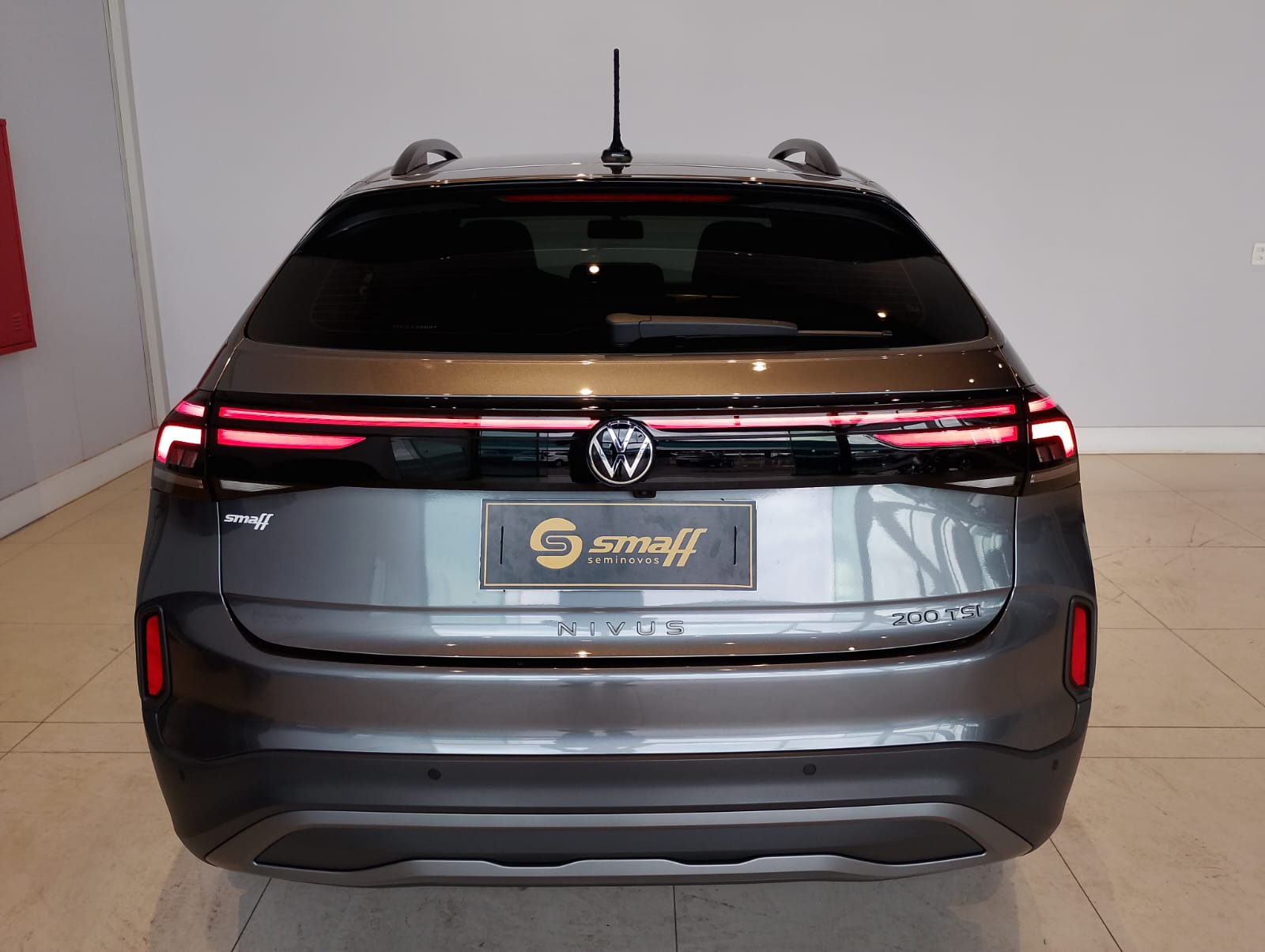 Volkswagen-Nivus-Nivus Comfortline 1.0 200 TSI Flex Aut.