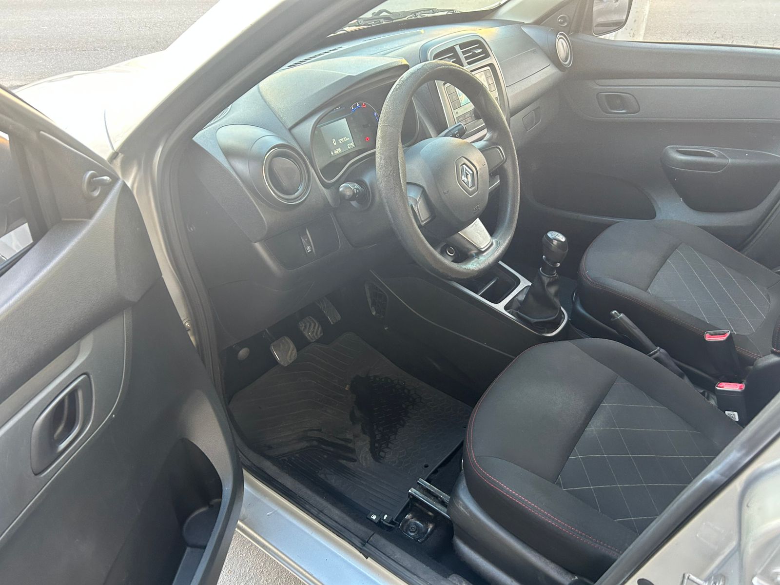 Renault-KWID-KWID ZEN 1.0MT