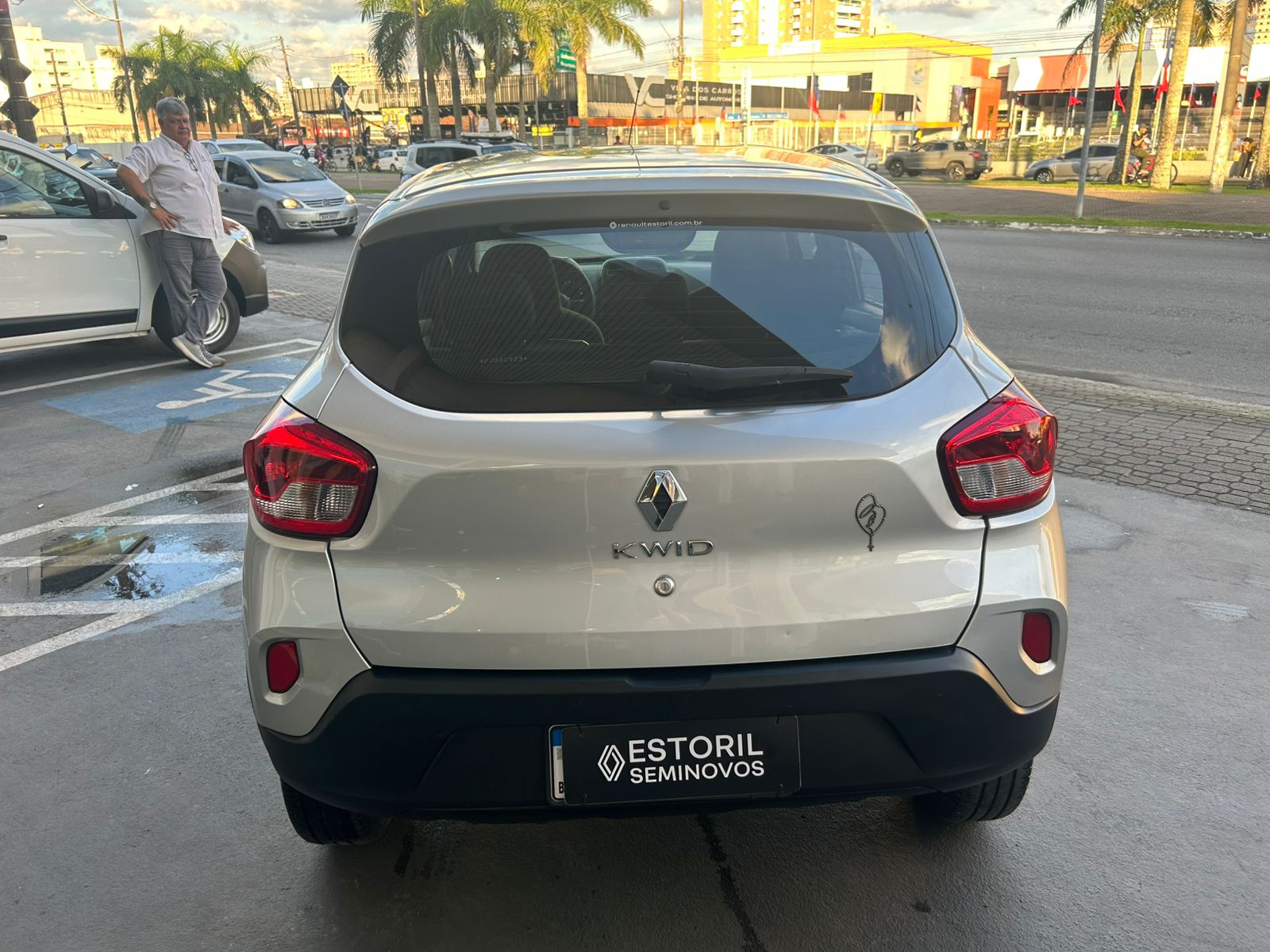 Renault-KWID-KWID ZEN 1.0MT