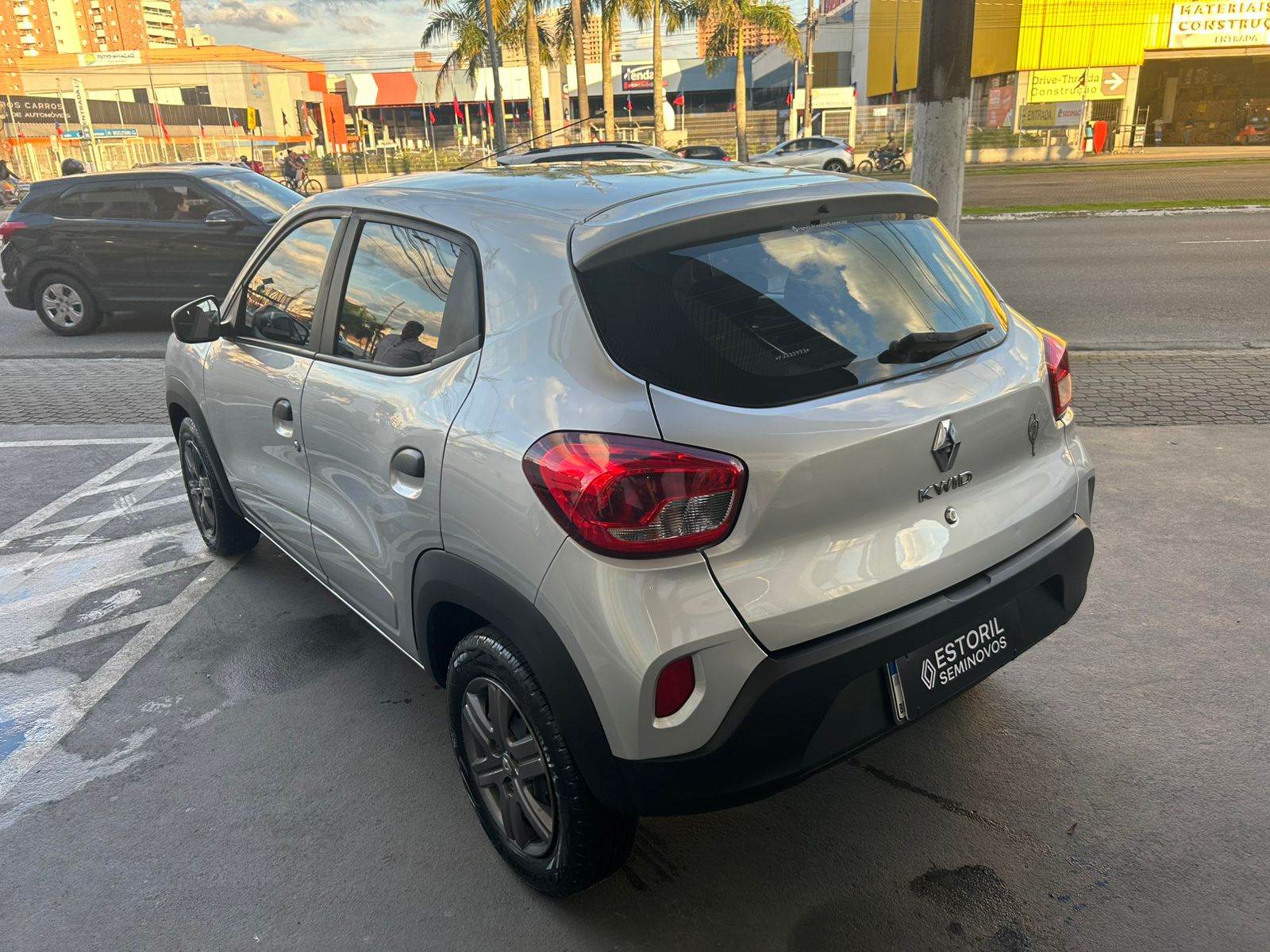 Renault-KWID-KWID ZEN 1.0MT