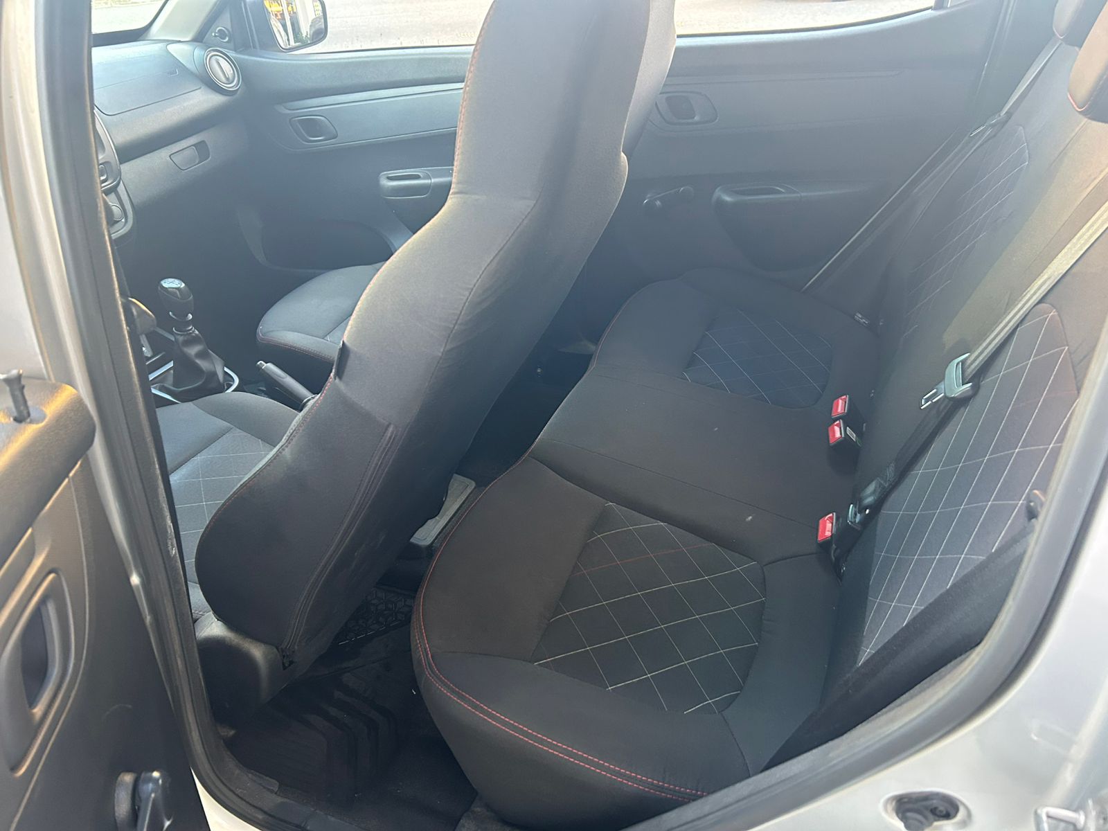 Renault-KWID-KWID ZEN 1.0MT
