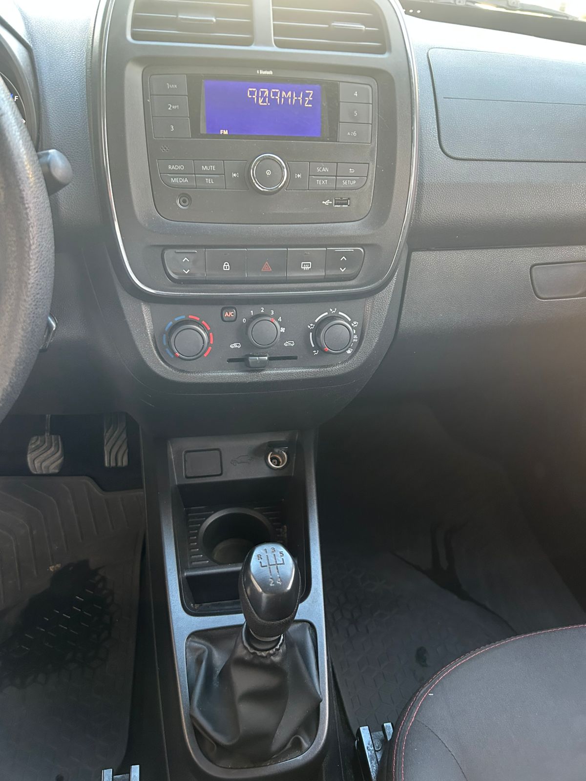 Renault-KWID-KWID ZEN 1.0MT