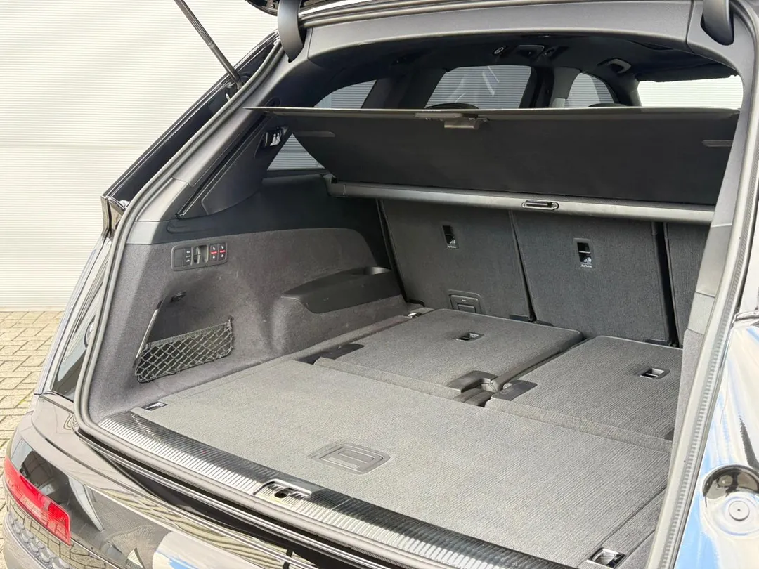 Audi-Q7-Q7 S-Line 3.0 V6 TFSI Qua. Tip. (Híb.)