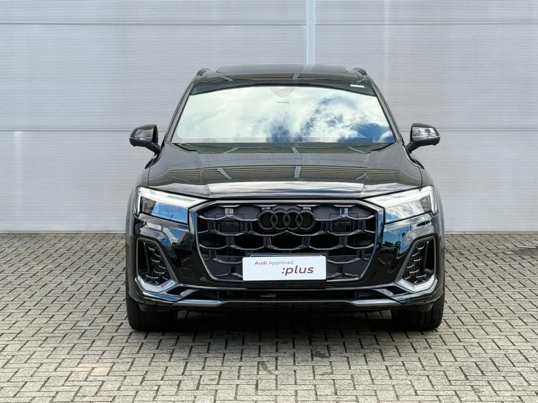 Audi-Q7-Q7 S-Line 3.0 V6 TFSI Qua. Tip. (Híb.)