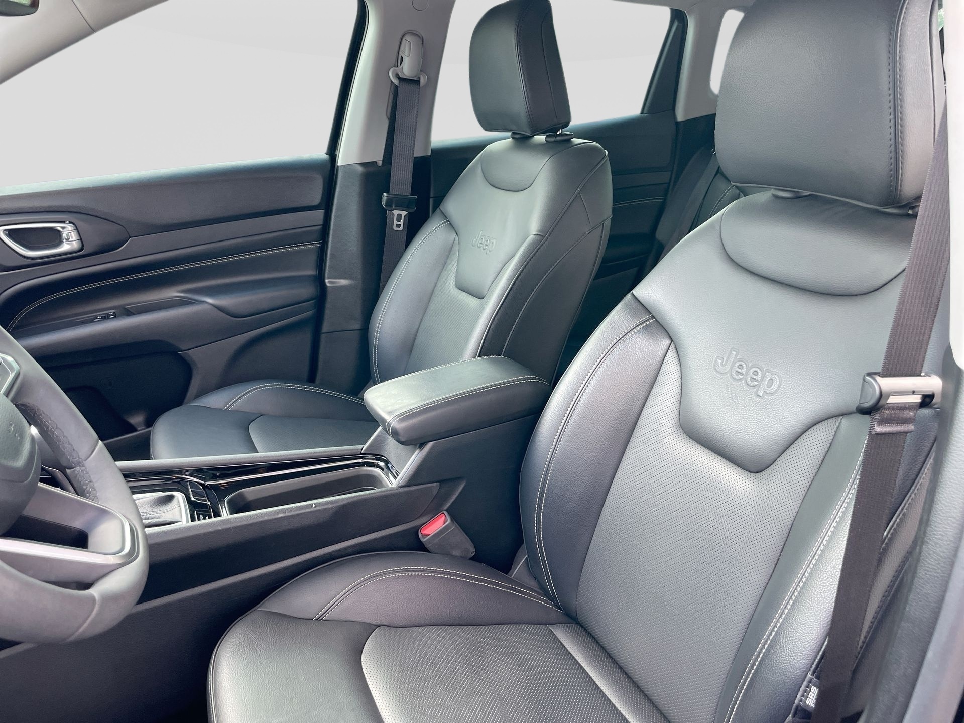Jeep-COMPASS-COMPASS LONG. T270 1.3 TB 4x2 Flex Aut.
