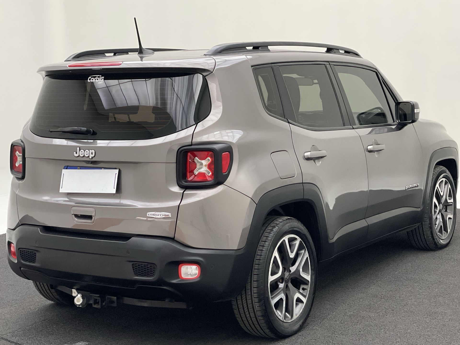 Renegade Longitude 1.8 4x2 Flex 16V Aut.