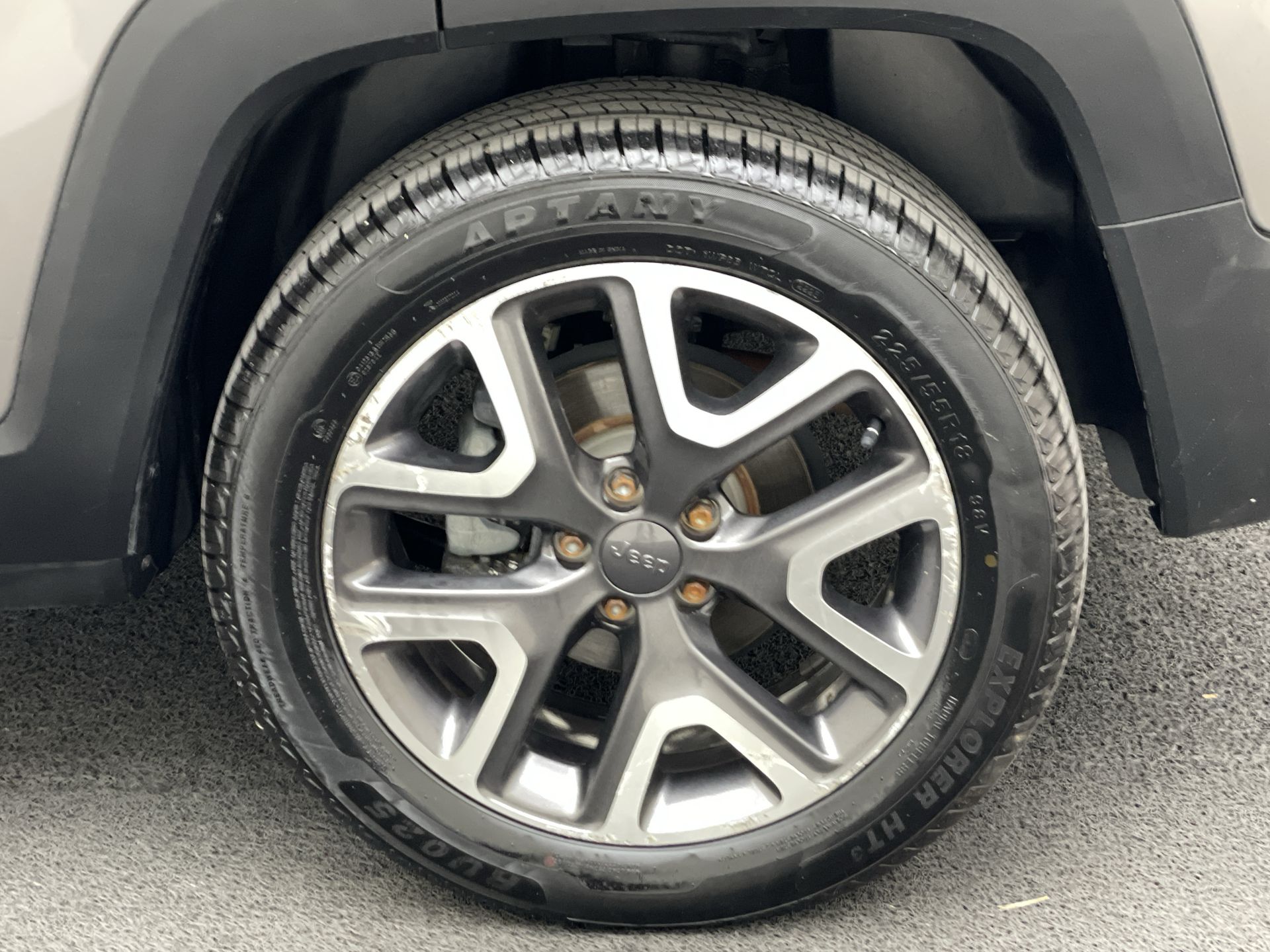 Jeep-RENEGADE-Renegade Longitude 1.8 4x2 Flex 16V Aut.