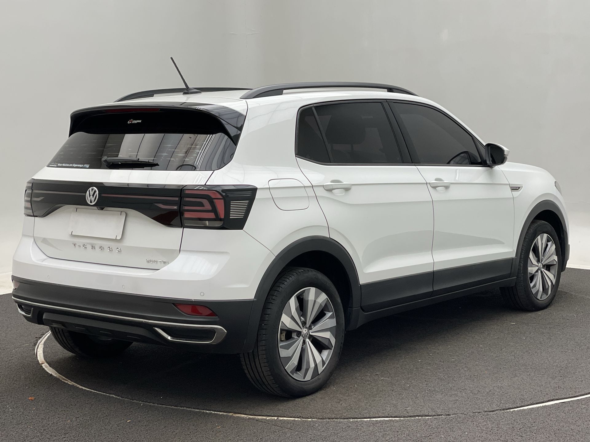 Volkswagen-T-Cross-T-Cross Comfor. 200 TSI 1.0 Flex 5p Aut.