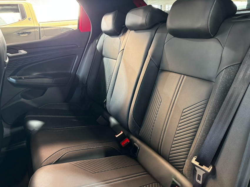Volkswagen-TERA-1.0 170 TSI HIGH AUTOMÁTICO