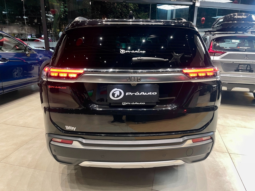 Jeep-COMMANDER-1.3 T270 TURBO FLEX LONGITUDE AT6