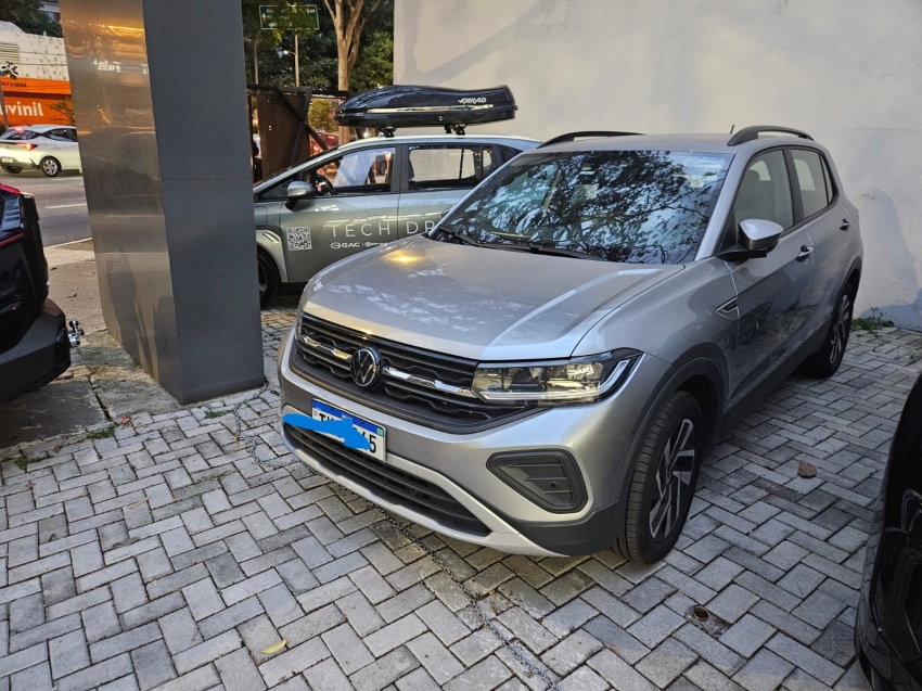 Volkswagen-T-CROSS-1.0 200 TSI TOTAL FLEX COMFORTLINE AUTOMÁTICO