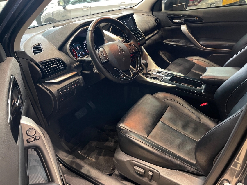 Mitsubishi-ECLIPSE CROSS-1.5 MIVEC TURBO GASOLINA HPE-S S-AWC CVT