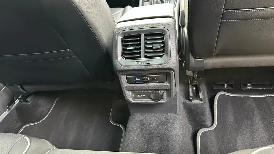 volkswagen tiguan tiguan allspac r-line 300 tsi 2.0