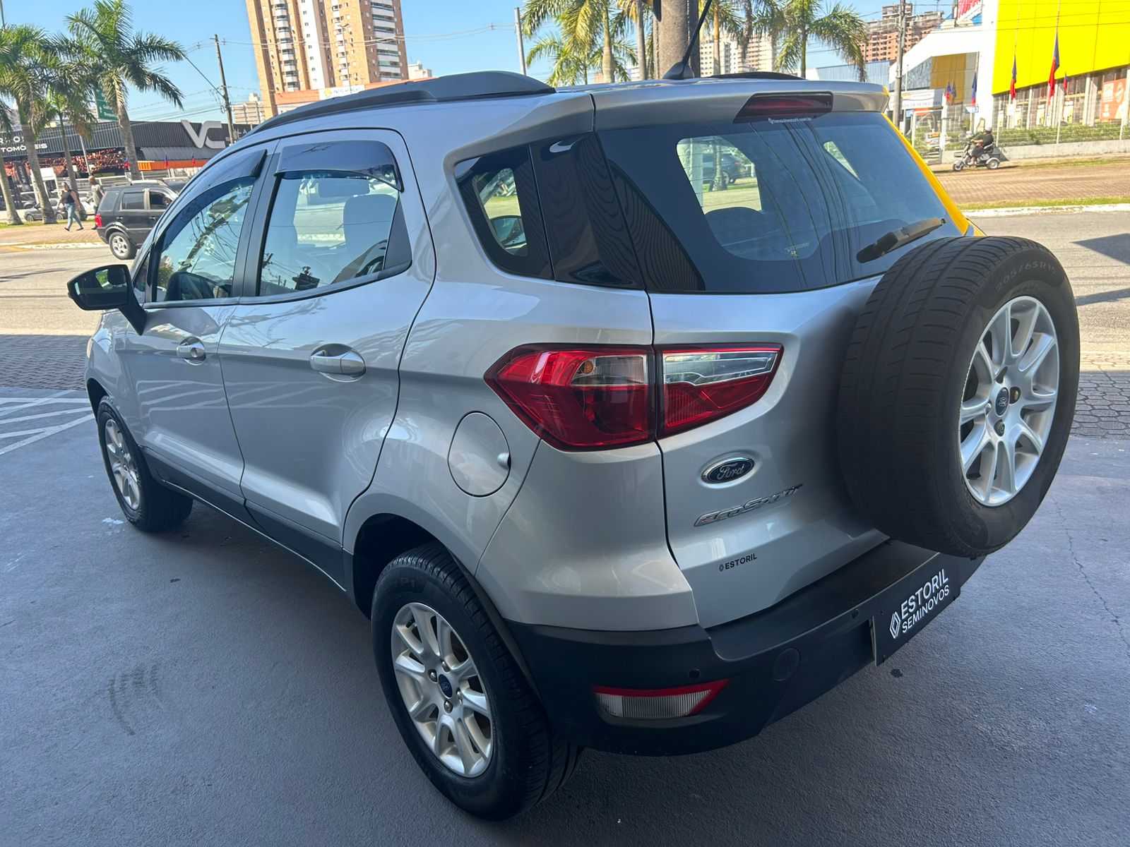 Ford-ECOSPORT-EcoSport SE 1.5 12V Flex 5p Mec.