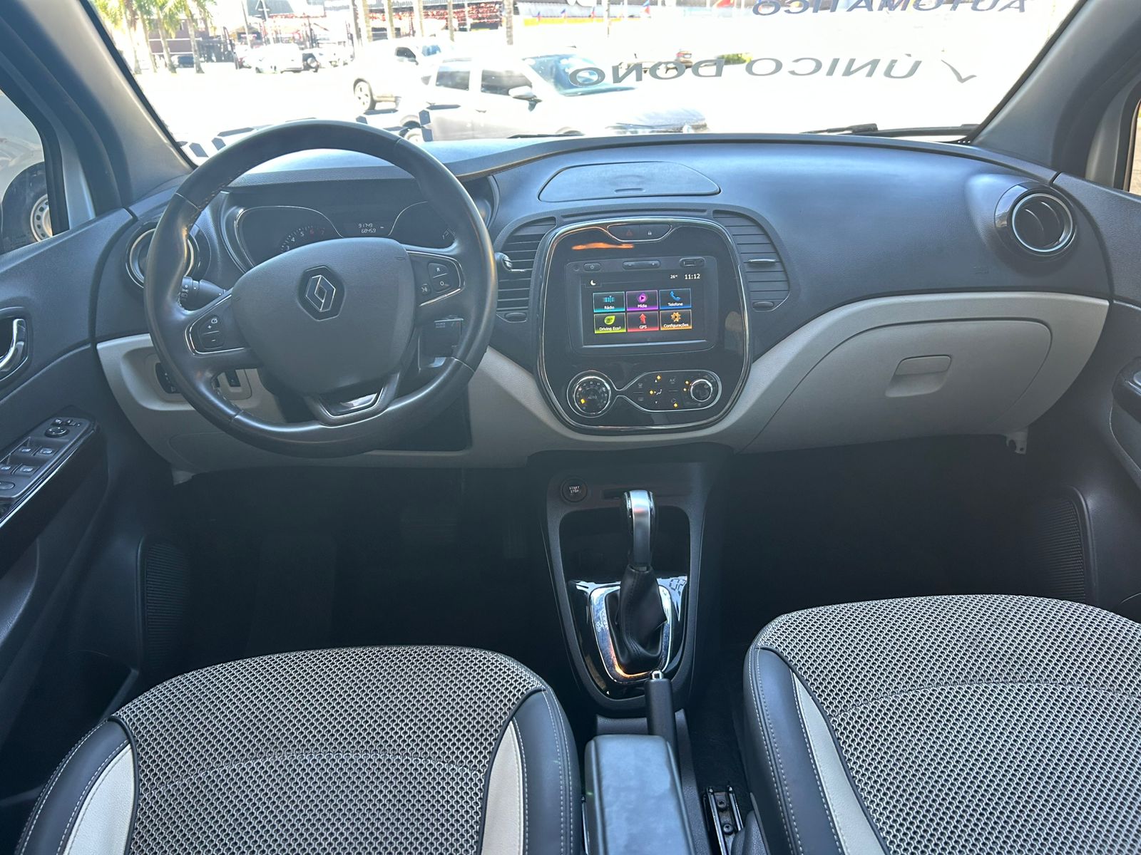 Renault-CAPTUR-CAPTUR 1.6 16V SCE FLEX INTENSE X-TRONIC