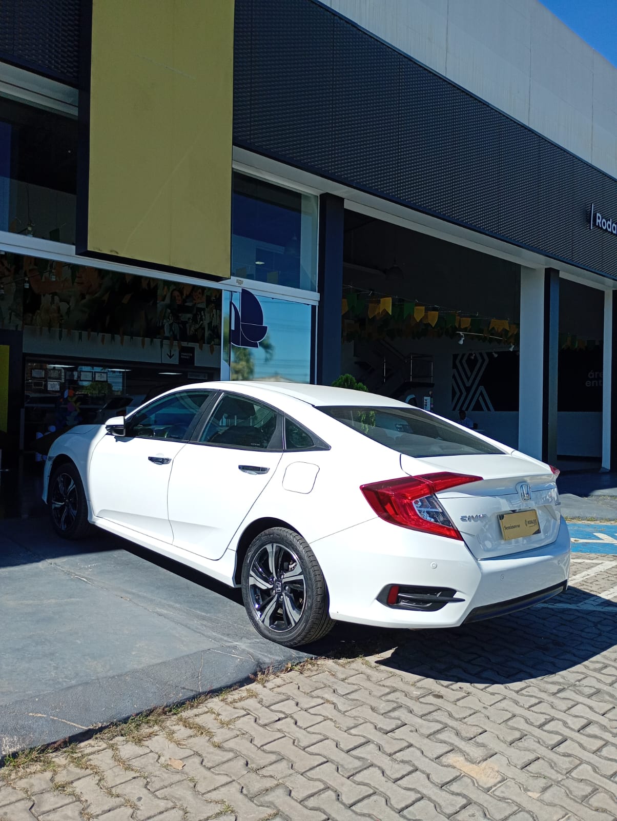 Honda-CIVIC-CIVIC TOURING CVT