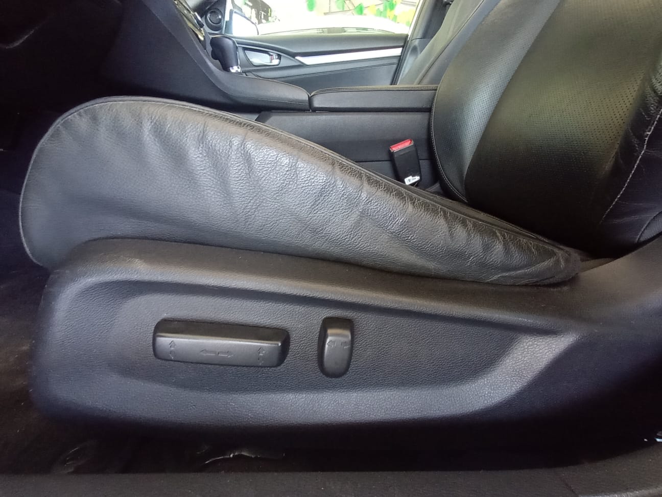 Honda-CIVIC-CIVIC TOURING CVT